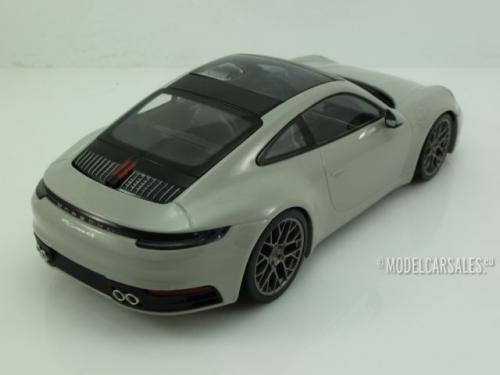 Porsche 911 (992) Carrera 4S