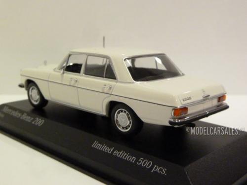 Mercedes-benz 200 (w115) Strich8