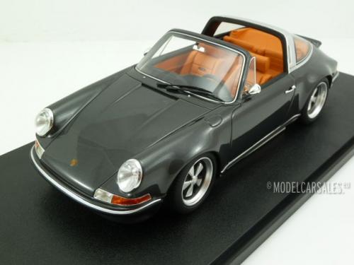 Porsche 911 4.0 Targa `Montreal` by Singer