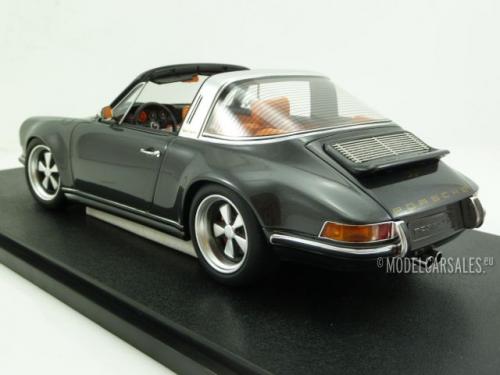 Porsche 911 4.0 Targa `Montreal` by Singer