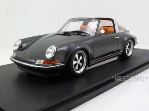 Porsche 911 4.0 Targa `Montreal` by Singer