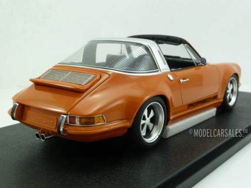 Porsche 911 4.0 Targa `Luxemburg` by Singer