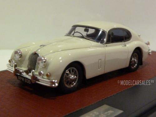 Jaguar XK150 S3.8 by Hartin