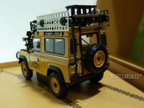 Land Rover Defender 90
