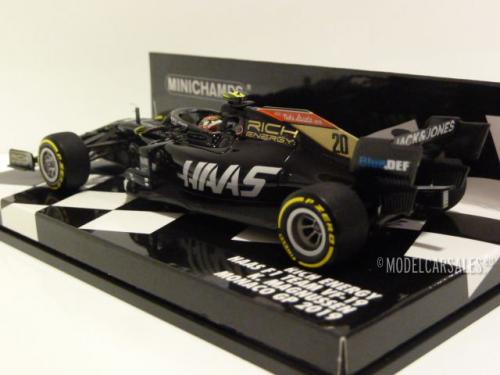 Haas Rich Energy Haas F1 team VF-19