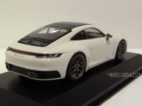 Porsche 911 (992) Carrera 4