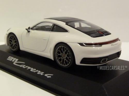 Porsche 911 (992) Carrera 4