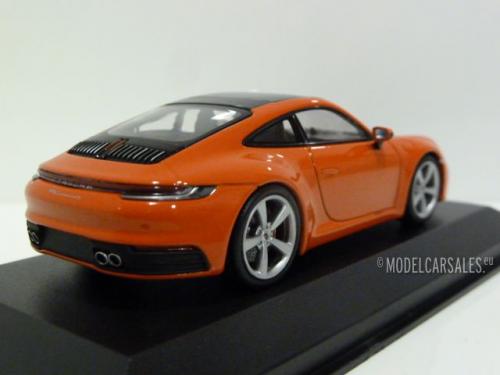 Porsche 911 (992) Carrera 4S