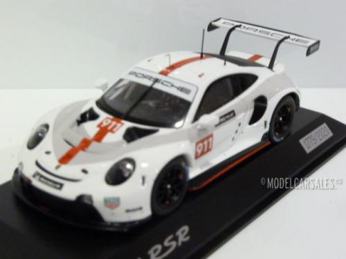 Porsche 911 (992) RSR