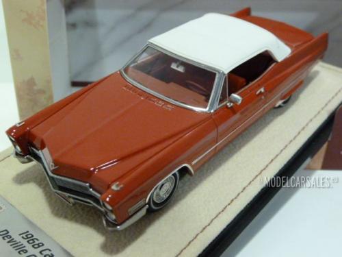 Cadillac DeVille Convertible (closed top)