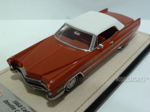 Cadillac DeVille Convertible (closed top)