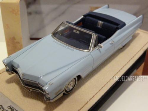 Cadillac DeVille Convertible (open top)