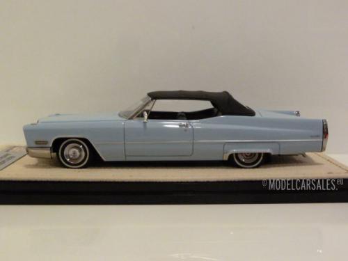 Cadillac DeVille Convertible (closed top)