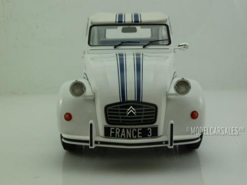 Citroen 2CV France 3 `Deudeuche`