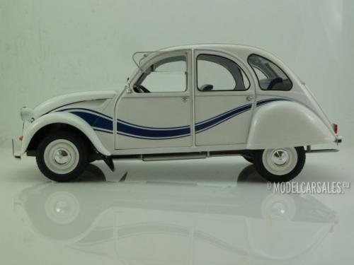 Citroen 2CV France 3 `Deudeuche`