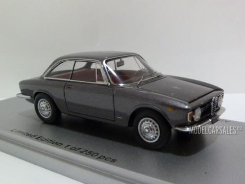 Alfa Romeo Giulia Sprint GT Veloce 1.6