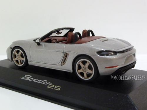 Porsche 718 (982) Boxster