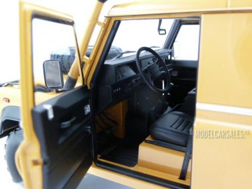 Land Rover 110