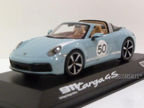 Porsche 911 (992) Targa 4S Heritage Design Edition