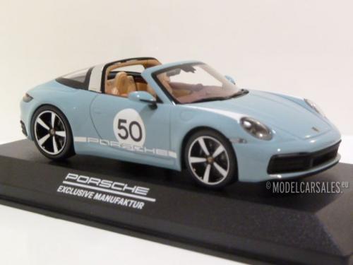 Porsche 911 (992) Targa 4S Heritage Design Edition