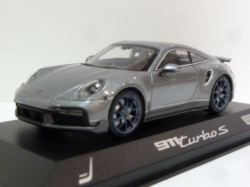 Porsche 911 (992) Turbo S Embraer