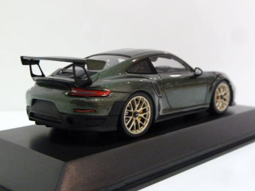 Porsche 911 (991) GT2 RS Weissach Package