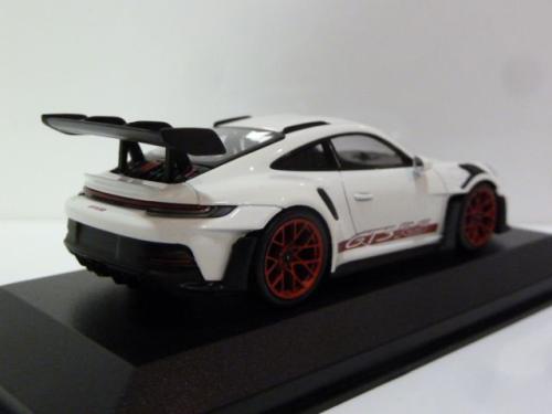 Porsche 911 (992) GT3 RS