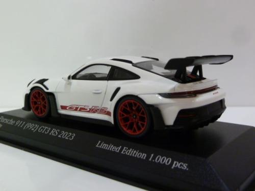 Porsche 911 (992) GT3 RS