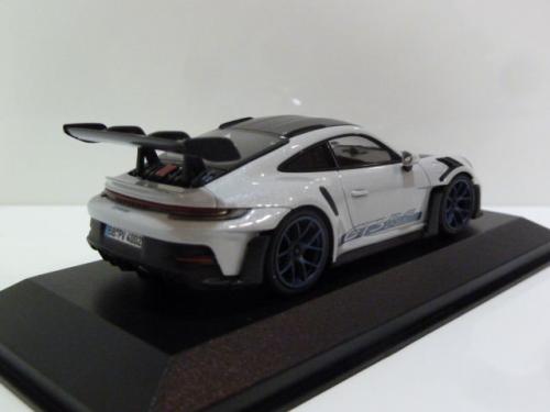 Porsche 911 (992) GT3 RS Weissach Package