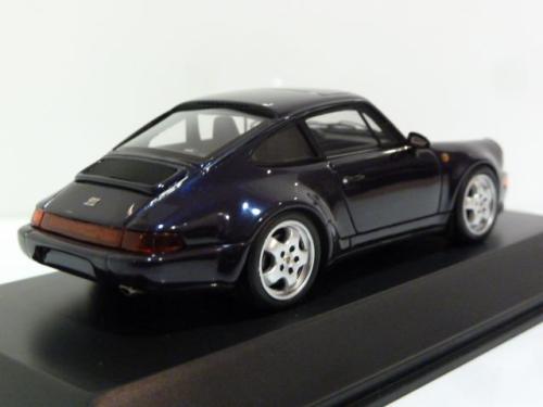 Porsche 911 (964) Carrera 4