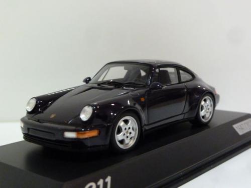 Porsche 911 (964) Carrera 4