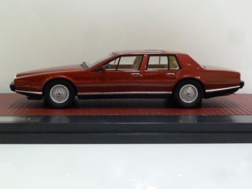 Aston Martin Lagonda Series 2