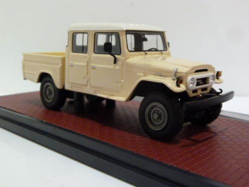 Toyota HJ45 Landcruiser Crew Cab